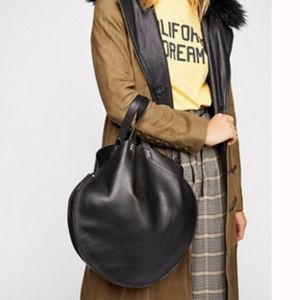 Cindy Circle Leather Bag